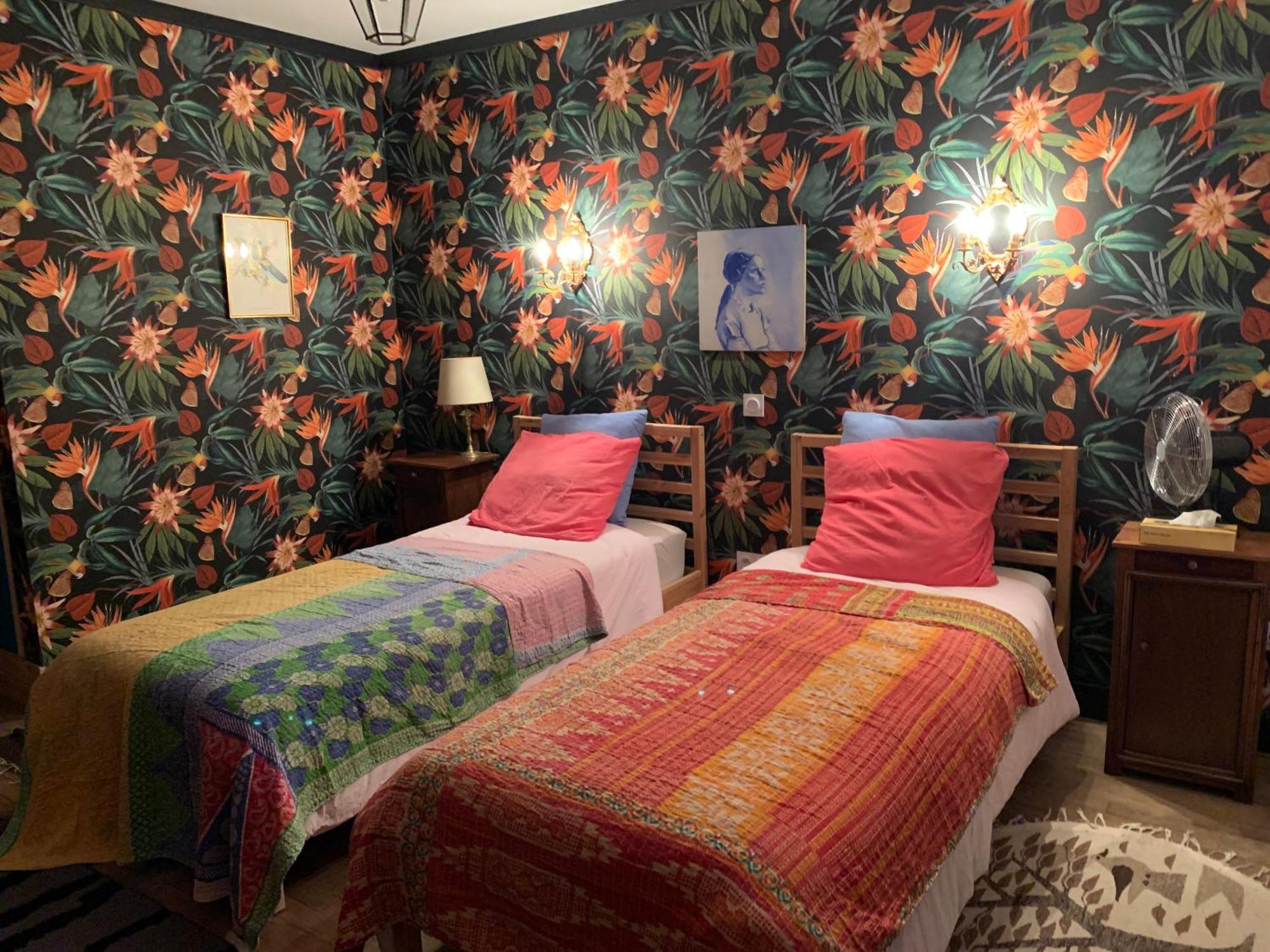 Chambres D Hotes Les Filles Tresy Passenans Exteriör bild